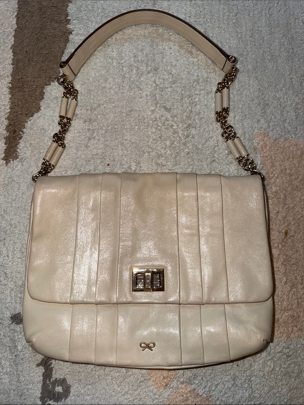 Anya Hindmarch Cream Quilted Shoulder Bag with Gold Chain - Picture 7 of 7